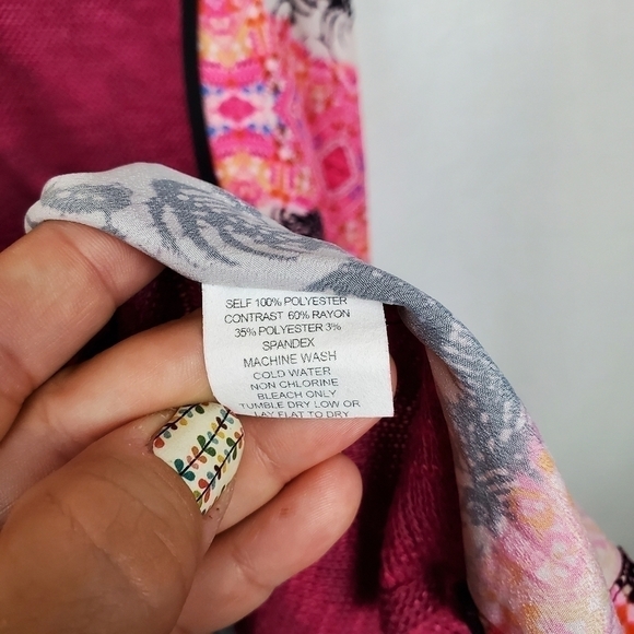 Poeme by Citron M knit and handkerchief top - Picture 6 of 9